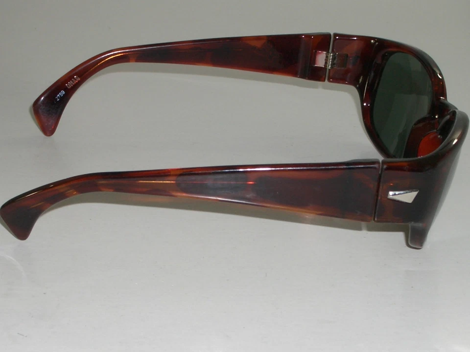 GAFAS DE SOL VINTAGE DE 1980 B&L RAY BAN W2759 CHERRY TORT G15 ENVOLVENTES UV OUTSIDERS Foto 3 de 4