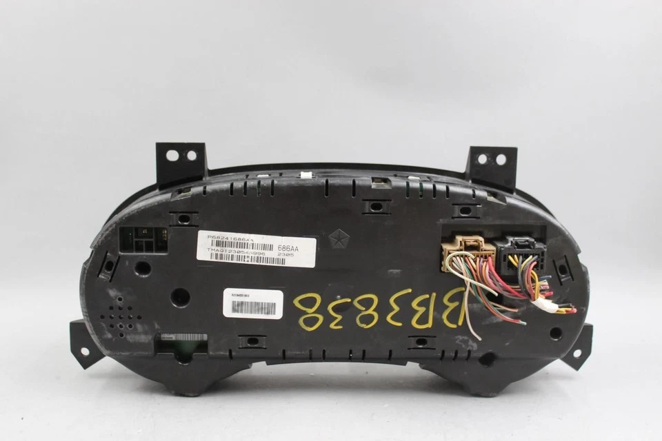 Velocímetro Cluster 76K 120 MPH 2015-2016 Chrysler Town & Country OEM #37521 Foto 2 de 4