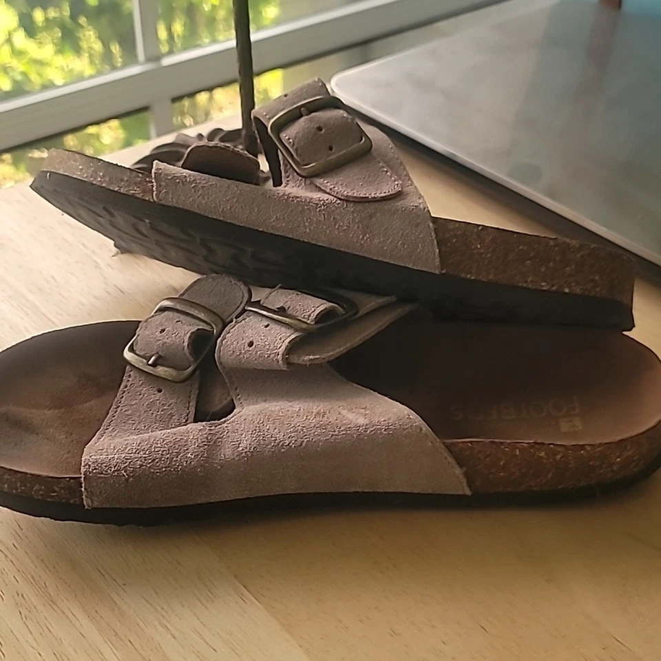 Sandalia para mujer White Mountain talla 9 Helga plana tostada malva marrón gamuza hebilla Foto 4 de 4