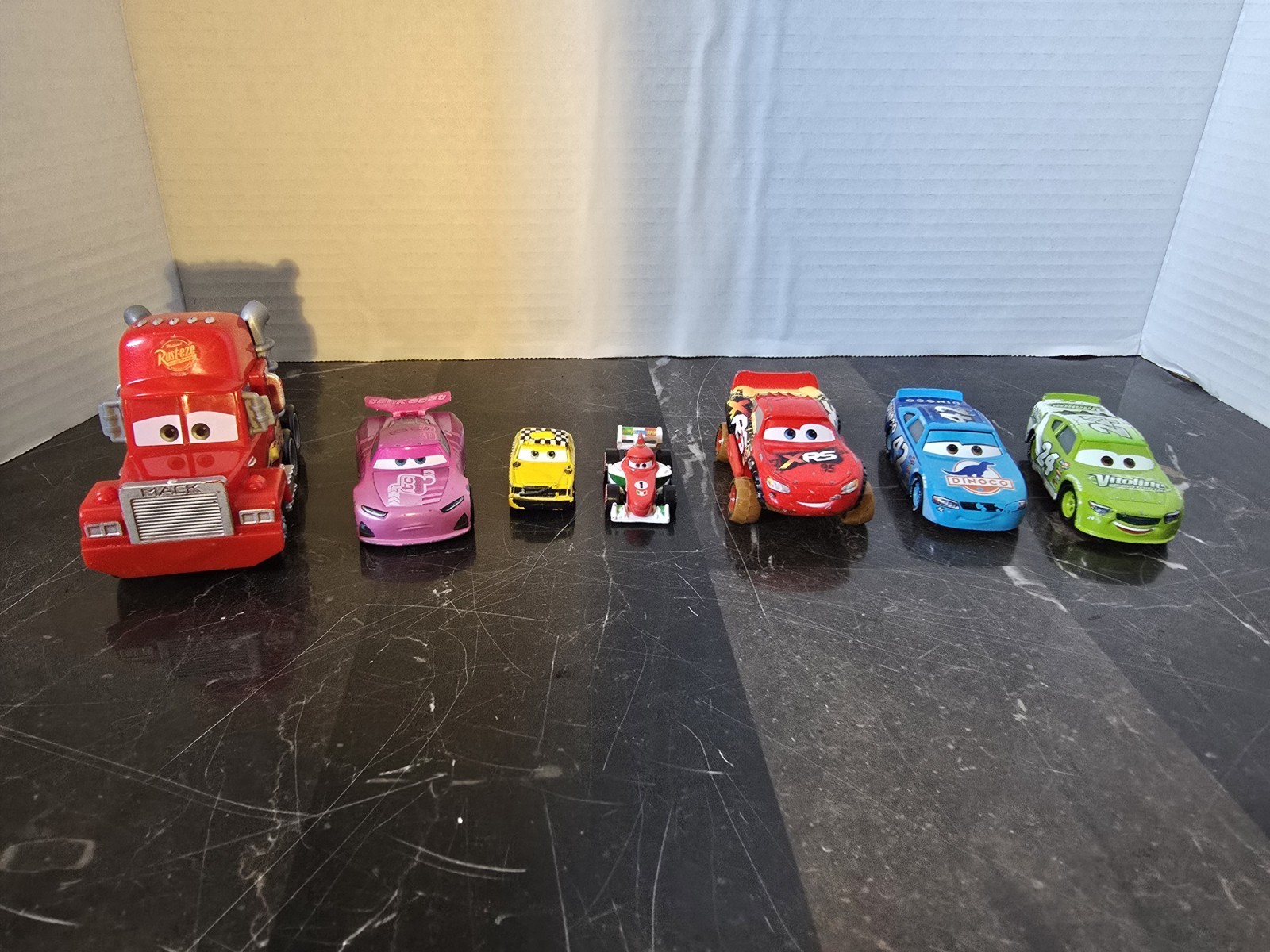 Foto 1 di 5