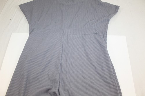Tuta due pezzi spalle scoperte casual maglia manica corta vita alta donna - Foto 8 di 8