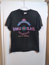 Vintage L Single Stitch Hanes World Class International Collection Tshirt