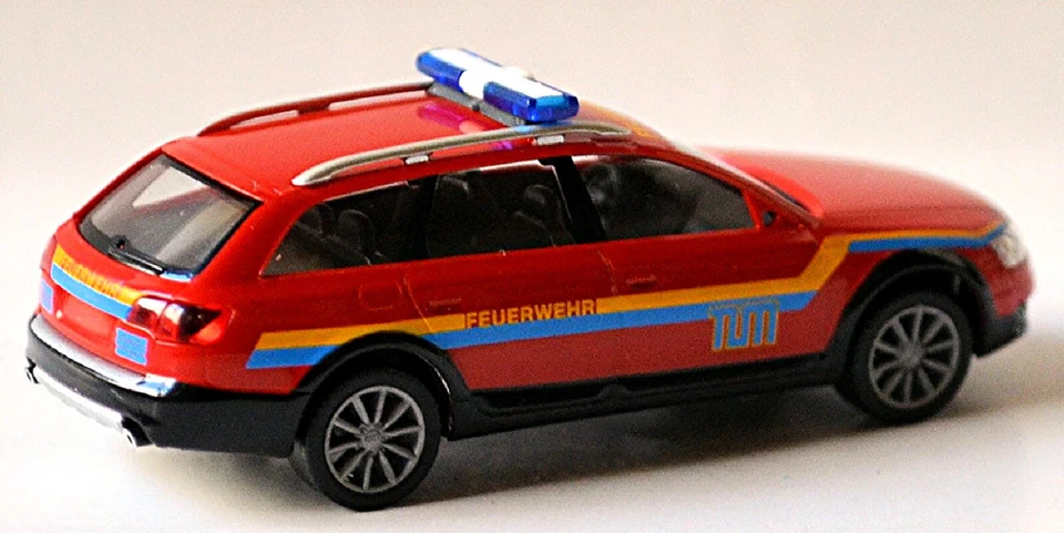 Audi A6 Allroad Quattro 2006 Corpo Vigili Del Fuoco Tu Monaco Rosso 1:87 Herpa - Immagine 4 di 4