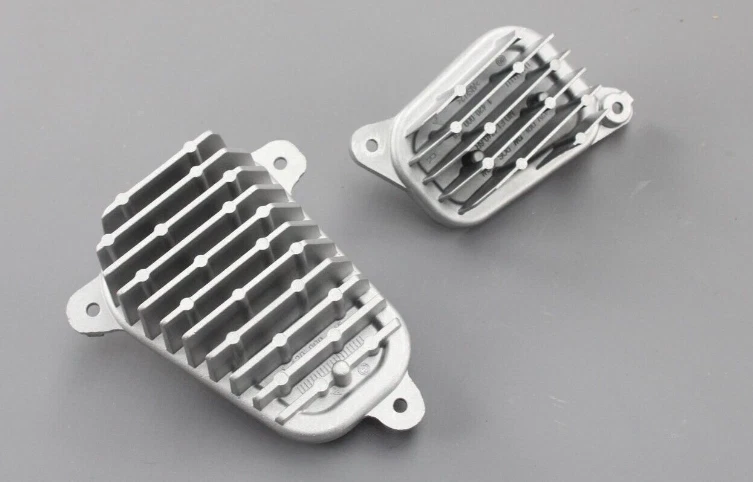 NEW AUDI E-TRON S FRONT HEADLIGHT LED UNIT RIGHT W HEATSINK 