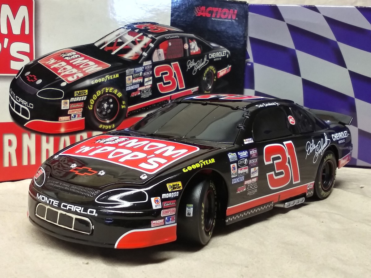 ミニカー　NASCAR Earnhardt Racing Family ミニカー NASCAR Earnhardt Racing Family The Legendary