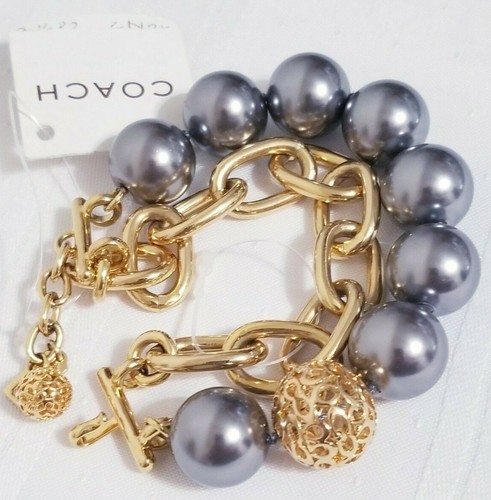 coach pearl bracelet