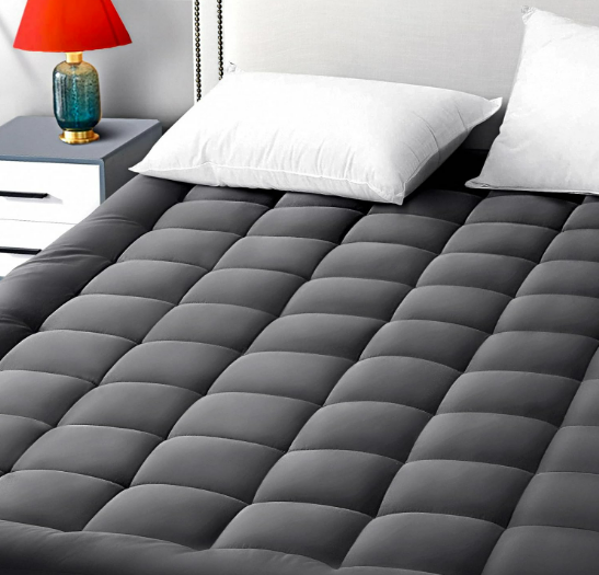 EASELAND King Mattress Pad Pillow Top Mattress Cover Quilted Fitted