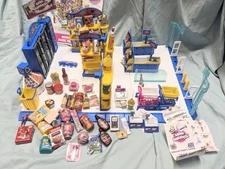 Zuru 5 Series 3 Mini Brands Market Mart Toy Grocery Store Play Set Huge Lot