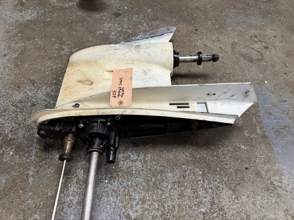 EVINRUDE JOHNSON UNIDAD INFERIOR 150-175-200-25 HP V6 25" Caja de cambios 150hp 225hp OMC Foto 3 de 4