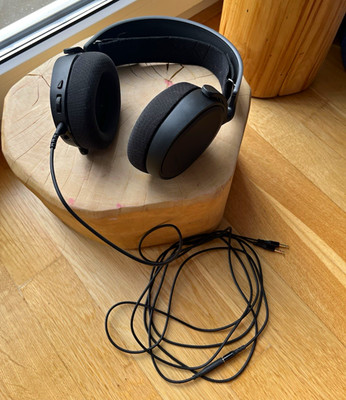 SteelSeries Arctis 3 - All-Platform Gaming Headset