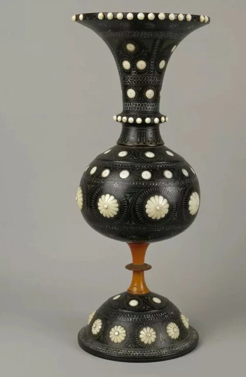 Jarrón antiguo de la India siglo XIX con incrustaciones de Horshiapur Shisham angloindio Foto 3 de 4