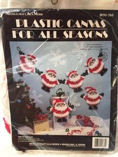 Needlecraft Christmas "SANTA ON PARADE" Plastic Canvas 6 New Kit W91-765
