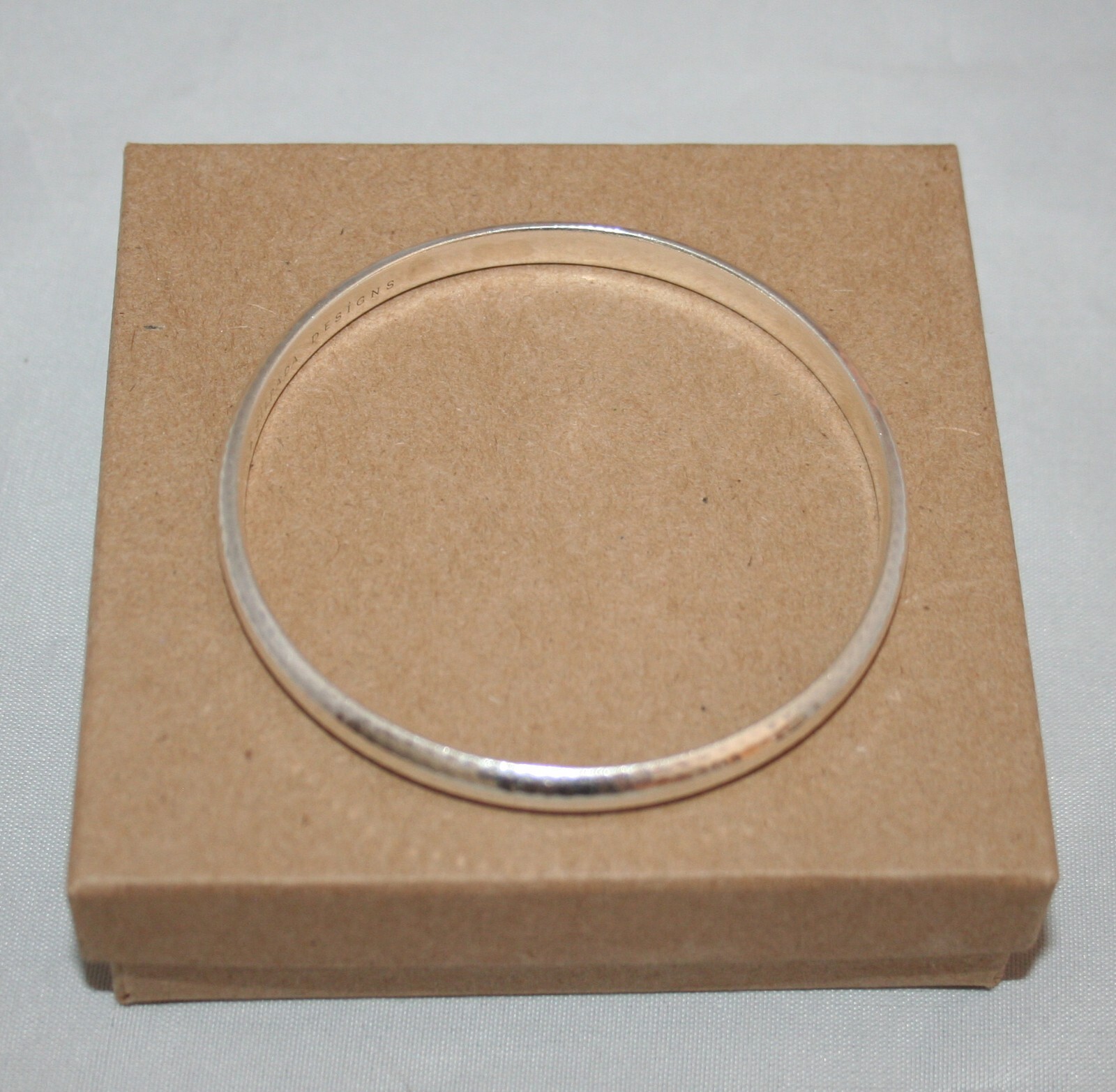 Silpada "Back To Basic" Thin Flat Inside Hammered… - image 1