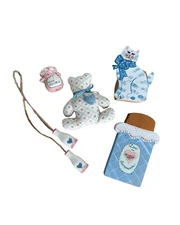 Vintage Country Primitive Decor Small Lot Farmhouse Cottagecore