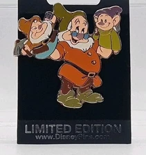 Disney pin LE 250 Snow White Puppet Pals DOC, HAPPY & DOPEY from 2010