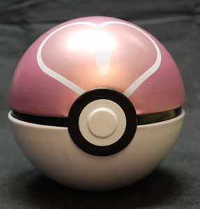Love Ball Tin | eBay