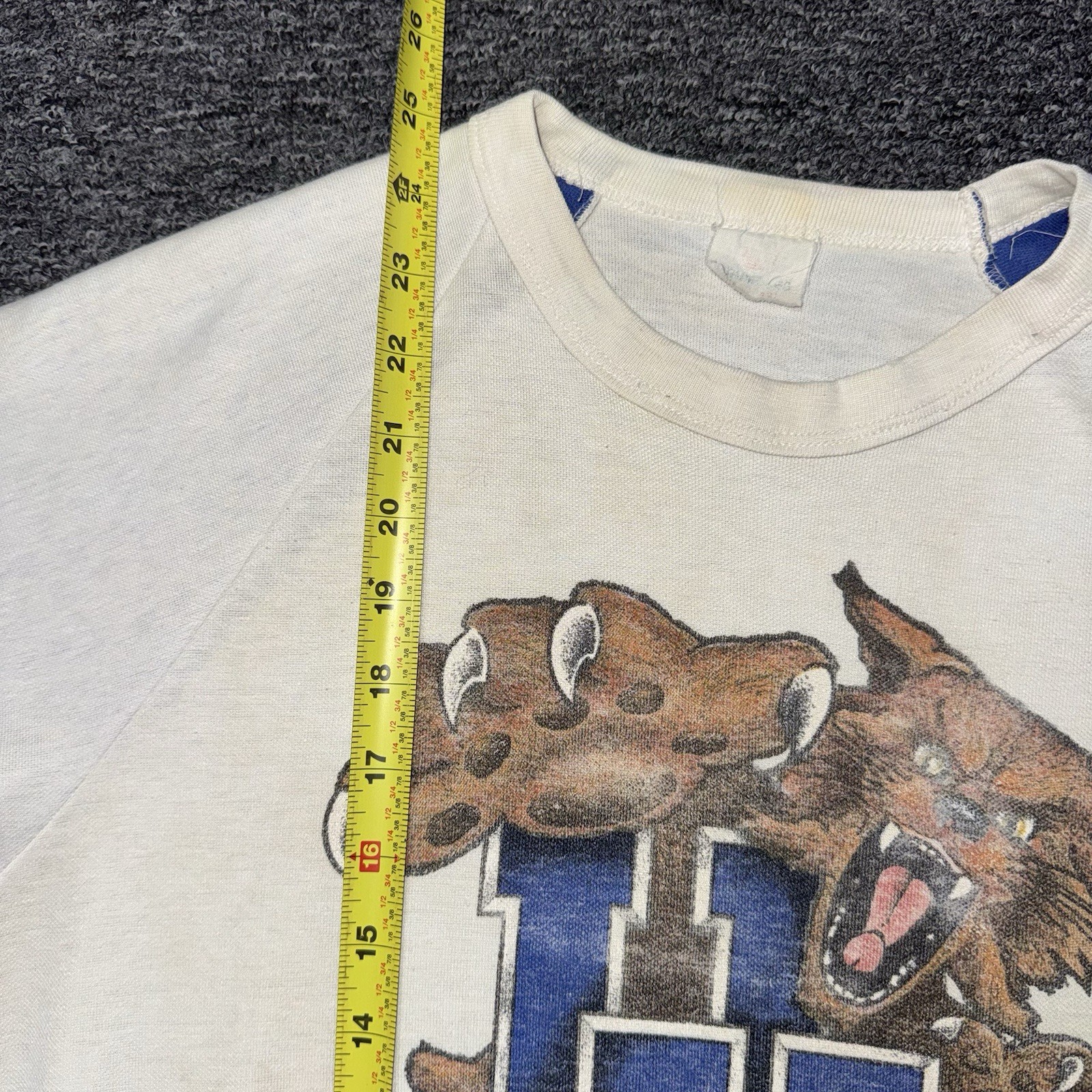 Vintage 80s Kentucky Wildcats University Raglan Short Sleeve Sweatshirt - Size M image 4