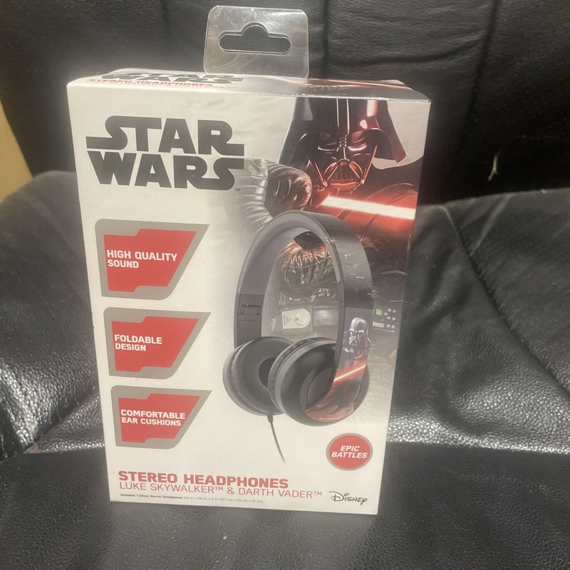 Disney Star Wars kid safe STEREO HEADPHONES Luke Skywalker & Darth Vader 2022NEW