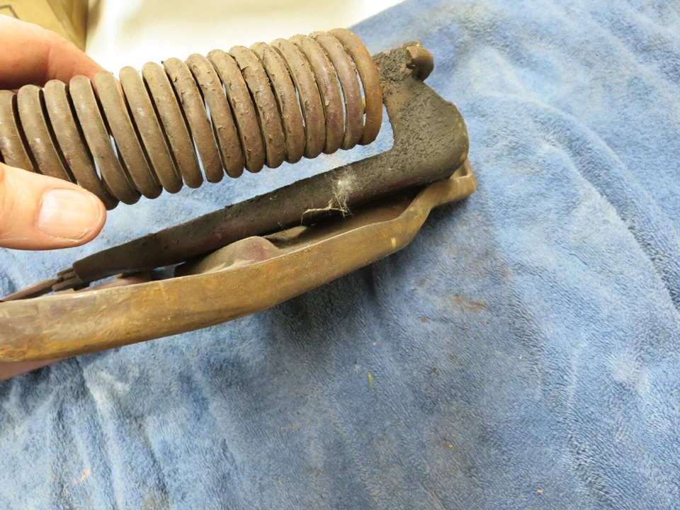 1963 1964 Chrysler 300 New Yorker RIGHT  side hood hinge spring assembly - Image 4 of 4