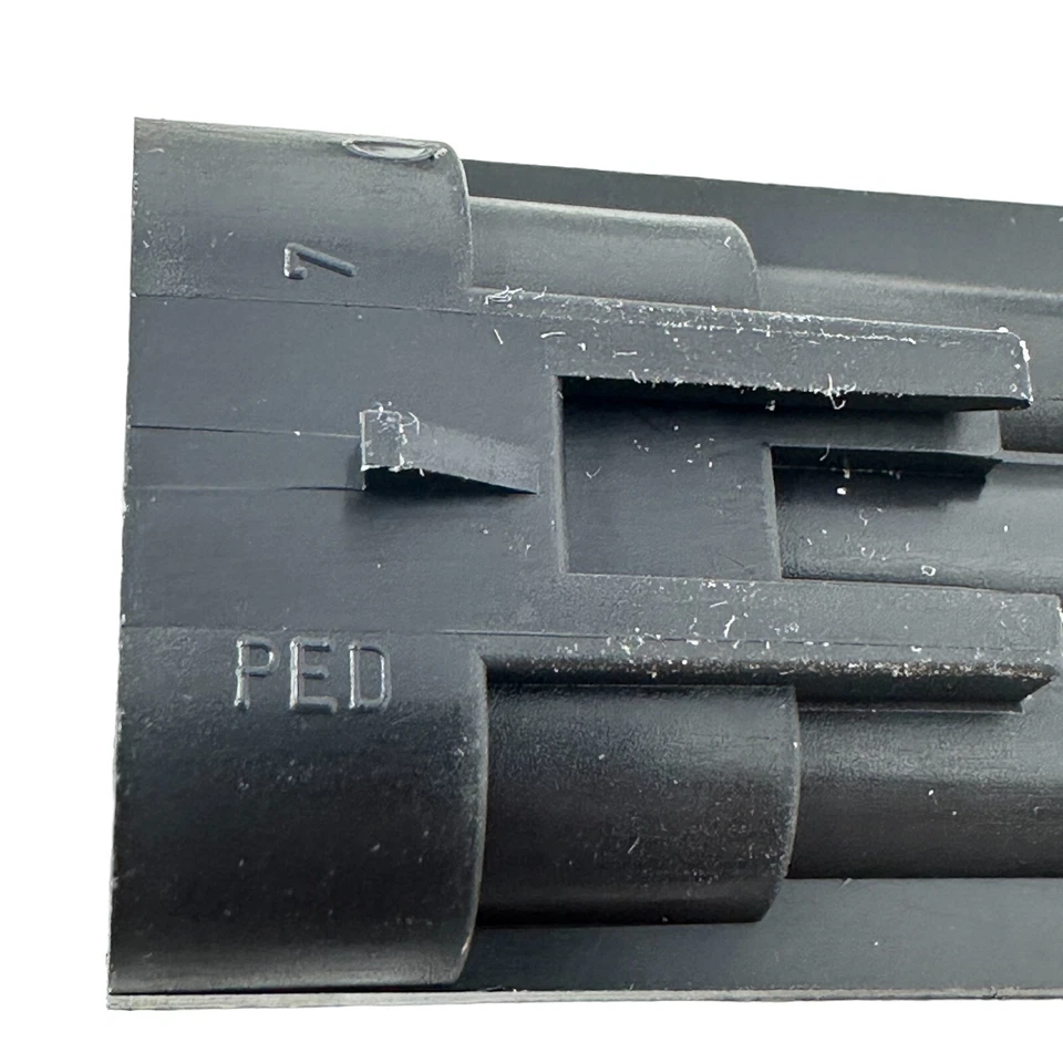 Delphi Metri-Pack 150 Series 3-Way Connector w/16-18 AWG 12 pcs - Image 4 of 4