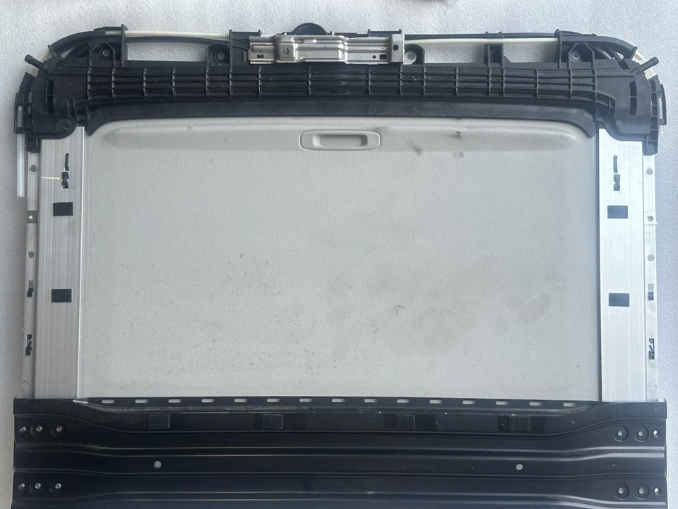 2013 2014 2015 LEXUS ES300H SUNROOF PANEL TRACK WITH SHADE - Image 2 of 4