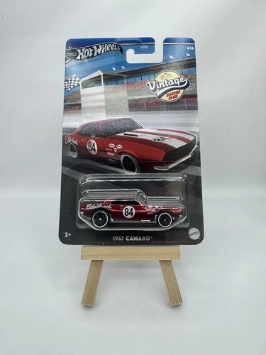 HOT WHEELS VINTAGE RACING CLUB 1967 Camaro 6/6 CHASE Opening Hood/Metal Base New