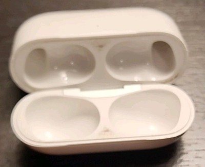 Genuine Apple Airpods Pro 1st Generation Charging Case ONLY A2190