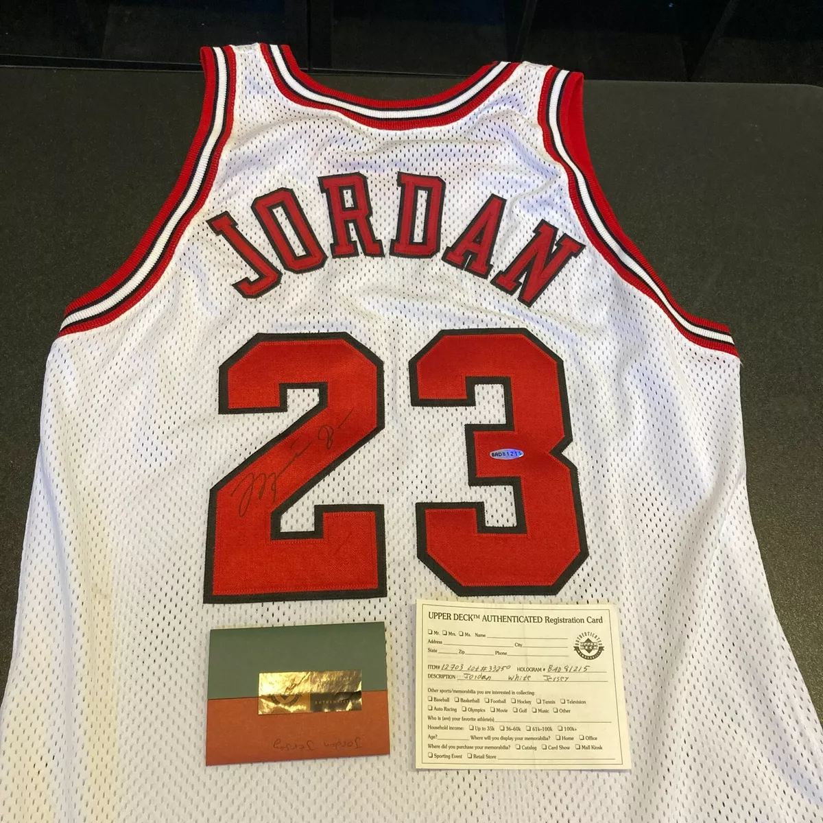 Michael Jordan Signed Chicago Bulls Mitchell & Ness Vintage NBA Basketball  Jersey - UDA