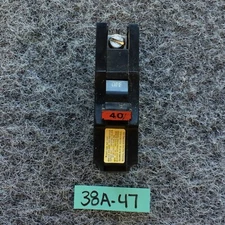 FPE Federal Electric NA140 1 Pole 40 A 120V Plug in Stab-Lok Circuit Breaker