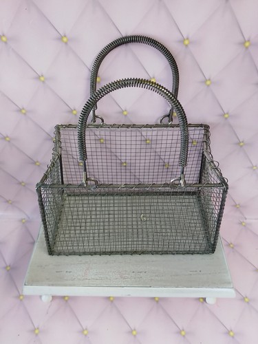 Wire Mesh Basket Clutch 2 Handle 8'' x 5'' x 4'' - Picture 2 of 4