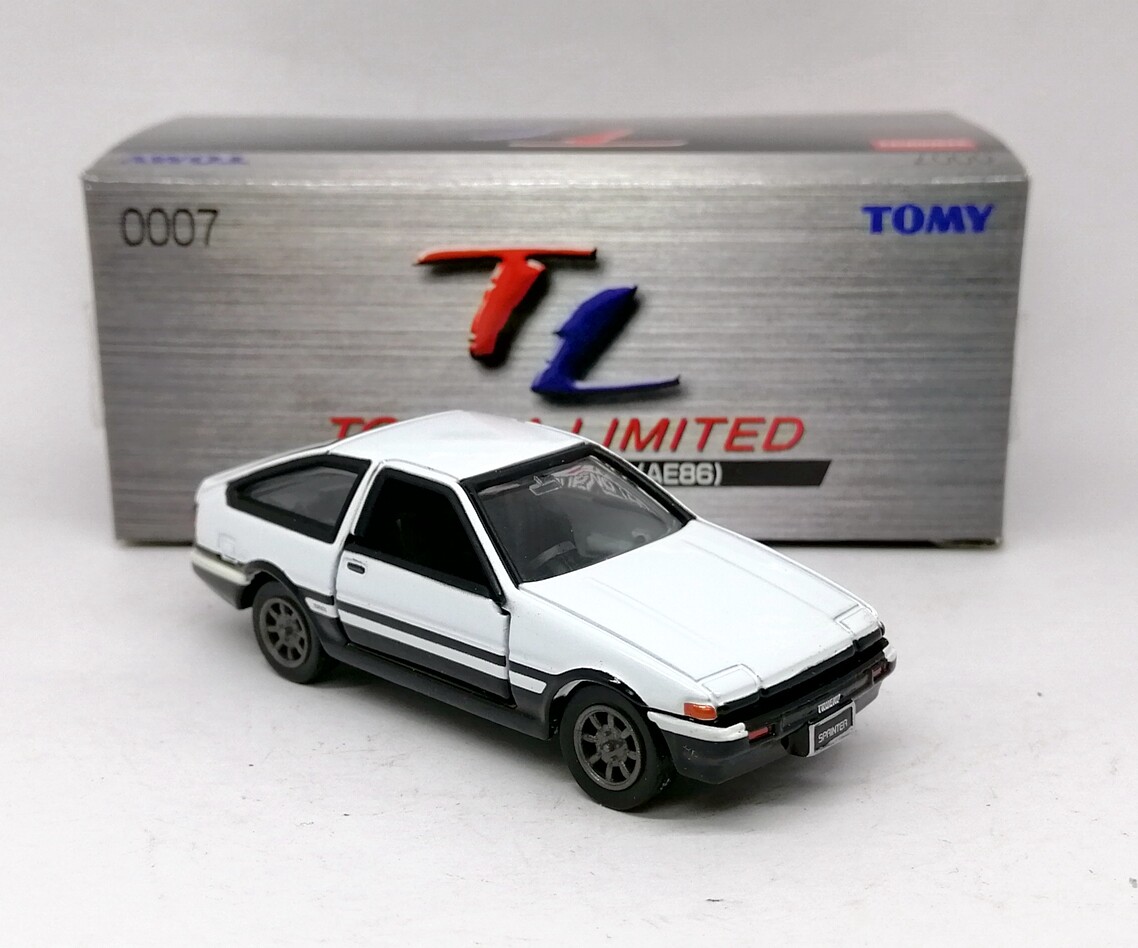 TOMICA LIMITED LEVIN/TRUENO 4台セット Amazon | トミカリミテッド トヨタAE86 レビン/トレノ 4台