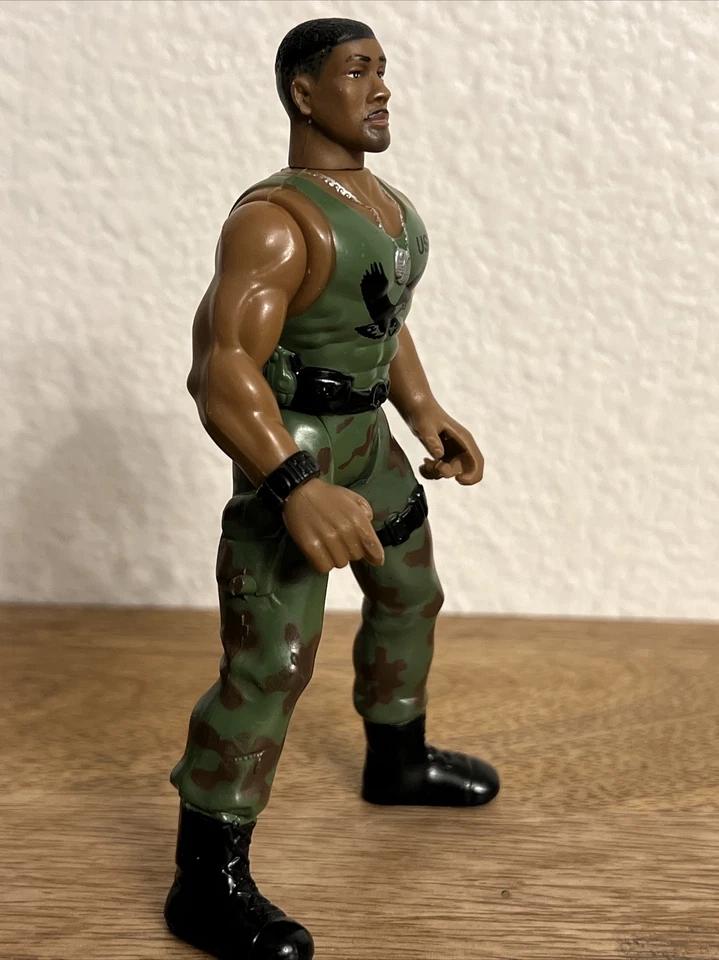 INDEPENDENCE DAY ID4 CAPTAIN STEVE HILLER 5.5” ACTION FIGURE (1996) TOY - Image 4 of 4