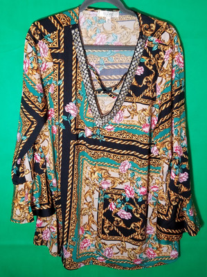 Purple Rain Bell Sleeve Floral Print Sequin Beaded V Neckline Chic Tunic 3X Y2K
