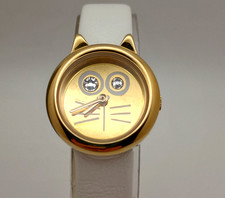 Reloj Marc by Marc Jacobs Cara de Gato Tono Dorado Cuero Blanco 22.5mm Batería Nueva