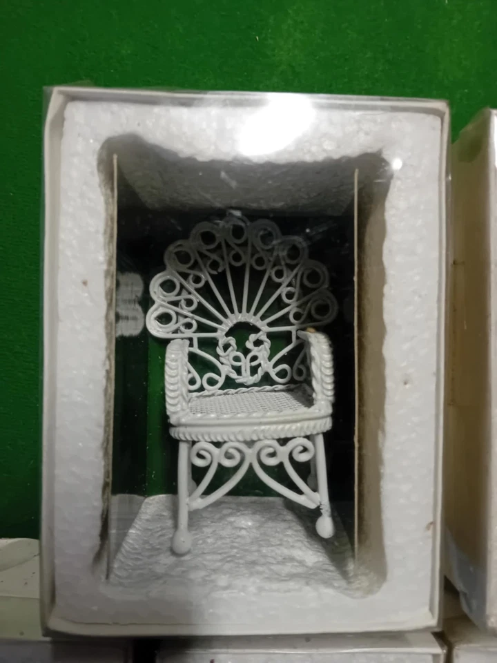 Miniature x Casa delle Bambole De Agostini - Arredamento da giardino - Originale - Immagine 2 di 4