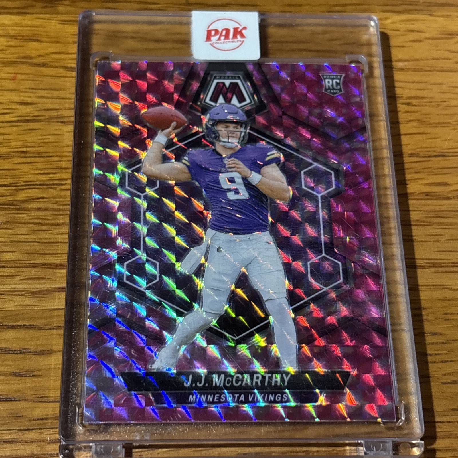 2024 Panini Mosaic - Rookies J.J. McCarthy #310 Camo Pink Mosaic Prizm (RC)