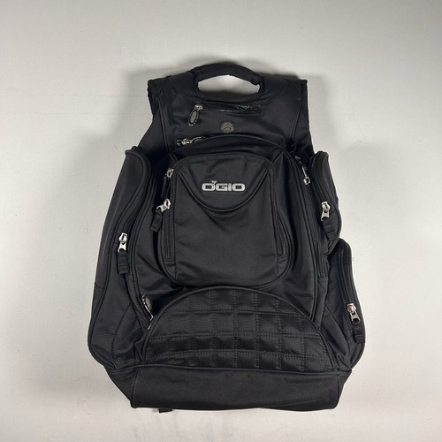 OGIO Metro Street Backpack 8 External Pockets Audio Tech Laptop Barely Used!