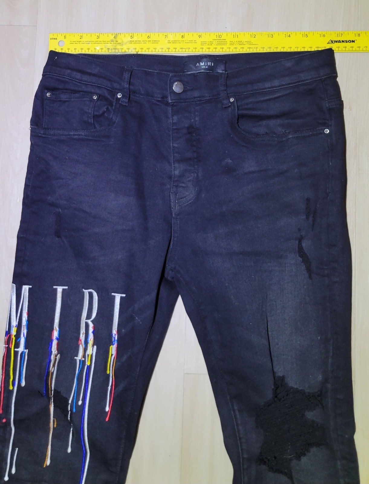 Amiri Aged Black Paint Drip Logo Distressed Slim Jeans Size 32x34 image 6
