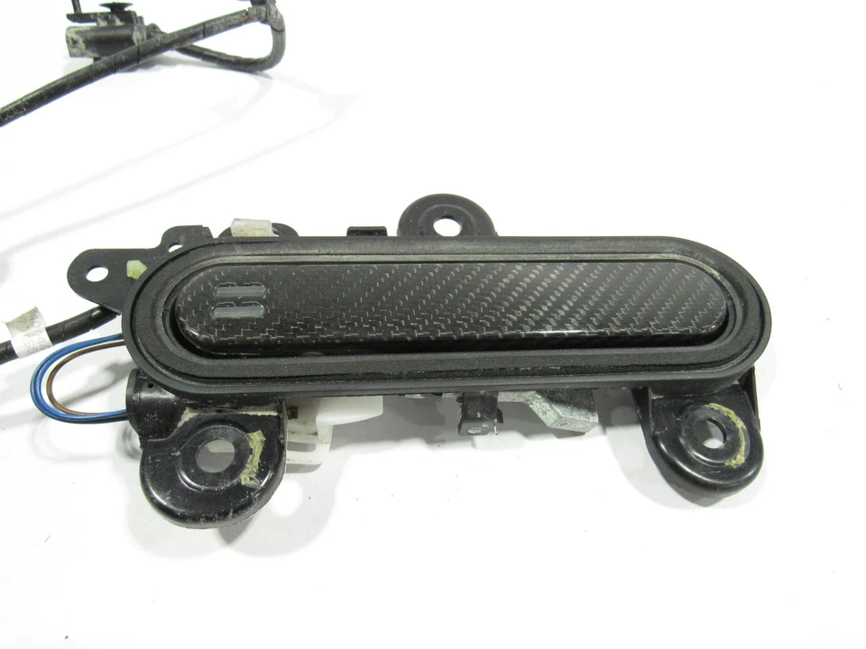 14-18 Aston Martin Vanquish 2014 Front Right Door Exterior Handle Carbon |#9 - Image 2 of 4