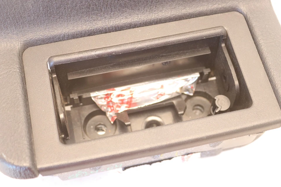 BMW M3 E36 1995-1999 consola central delantera compartimento de almacenamiento cenicero OEM Foto 3 de 4