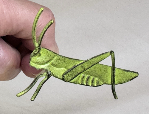 Pier 1 Imports Metal Green Grasshopper Napkin Rings Set Of 8 - Picture 4 of 5