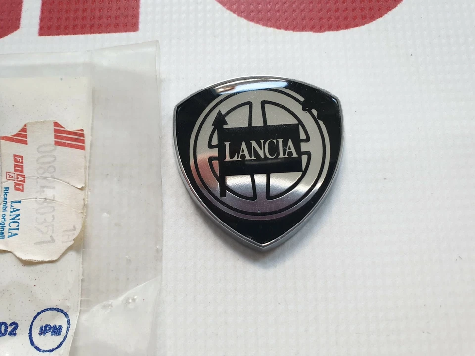 Lancia Emblem B Säule Badge B Pillar Lancia Delta Integrale &Evo Stemma 82430351 - Bild 3 von 4