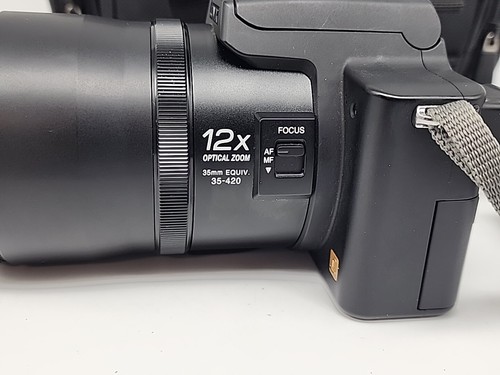 Panasonic Lumix DMC-FZ15 Digital 4MP Camera w/ Battery, 72MM UV Filter, Works - Picture 14 of 19