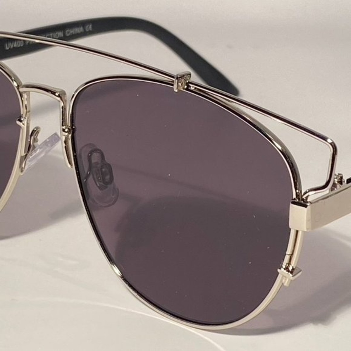 Sunglasses With Dark Gray Mirrored Lenses with Silver  display picture 2