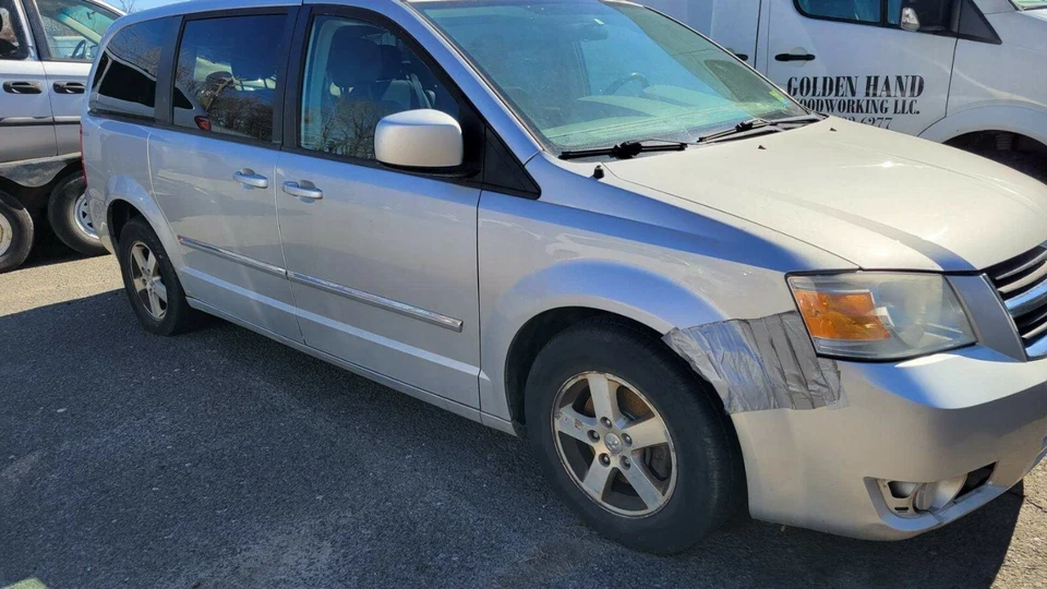 Оригинальные крепежные болты для 2 генераторов 2001-2010 Chrysler Dodge 3,8 л Grand Caravan  - Изображение 3 из 4