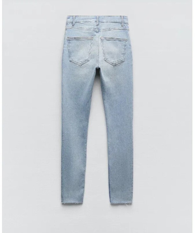 Zara Women's High-Waisted Slim Fit Jeans Size 2 Light Blue image 3