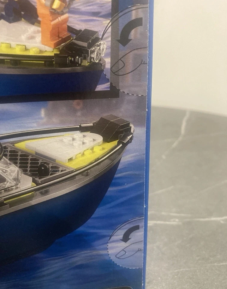 LEGO City 60456 Police Boat Chase Building Kit Brand New & Sealed in Box - Image 3 of 3