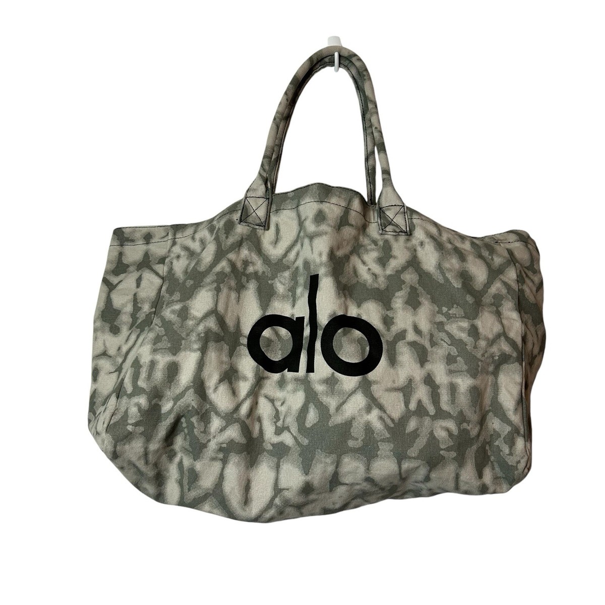 国内在庫・即納可能 Alo Yoga Iconic Shopper Tote alo womens Iconic Shopper Tote Grey Tie dye oversized bag | eBay