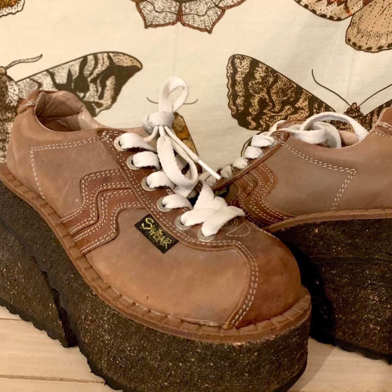 1990s platform shoes