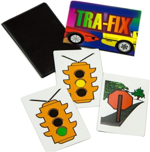 TRA-FIX - ¡Un lindo pequeño paquete de tarjetas de bolsillo efecto que es fácil de hacer! - Imagen 1 de 5